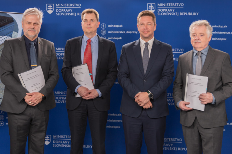 Slowakische Eisenbahnstrecke wird mit neuer Turnkey GSM-R-Infrastruktur für ETCS L2 ausgestattet