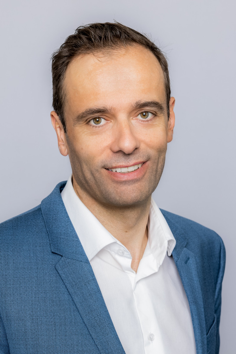 Kontron Transportation schließt den Erwerb des ÖPNV-Geschäfts von der Kapsch TrafficCom in Spanien ab